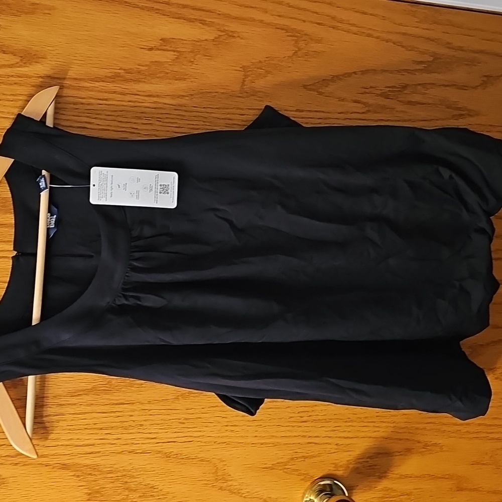 Black Sleeveless Top Size 2x NEW WITH TAGS